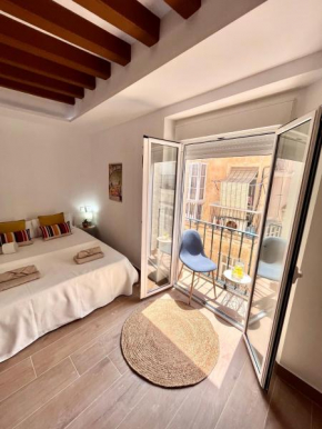 GATU PREMIUM Villa Flamenca , Preferente mayores de 25 años y familias